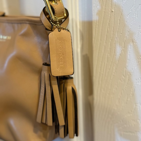 COACH Legacy 19901 Mini Duffle Crossbody Bag Tan Leather Adjustable Strap VTG - Picture 8 of 13